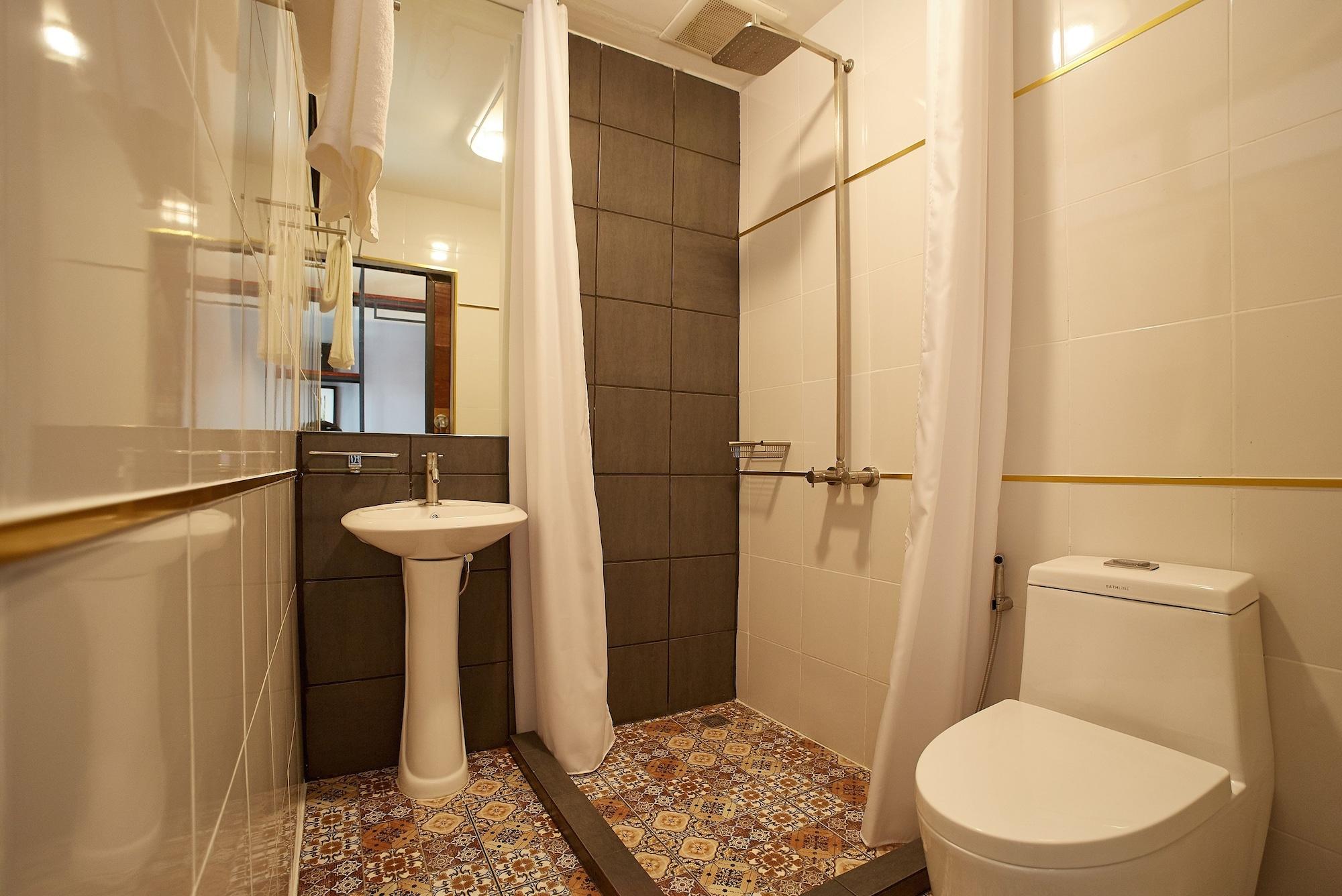 W22 By Burasari Khách sạn Bangkok
