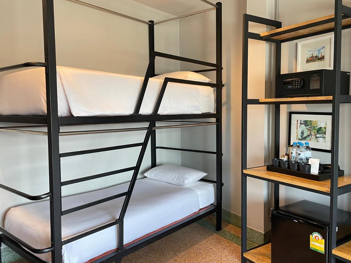 Khách sạn W22 By Burasari Bangkok